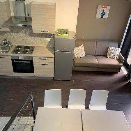 Hh Hermoso Housing فالينزا المظهر الخارجي الصورة