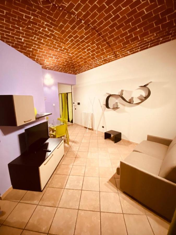 Hh Hermoso Housing فالينزا المظهر الخارجي الصورة