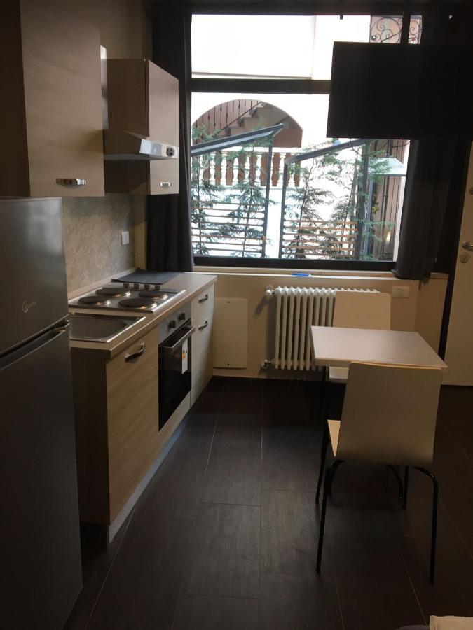 Hh Hermoso Housing فالينزا المظهر الخارجي الصورة