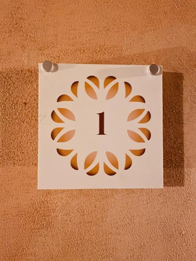 Hh Hermoso Housing فالينزا المظهر الخارجي الصورة