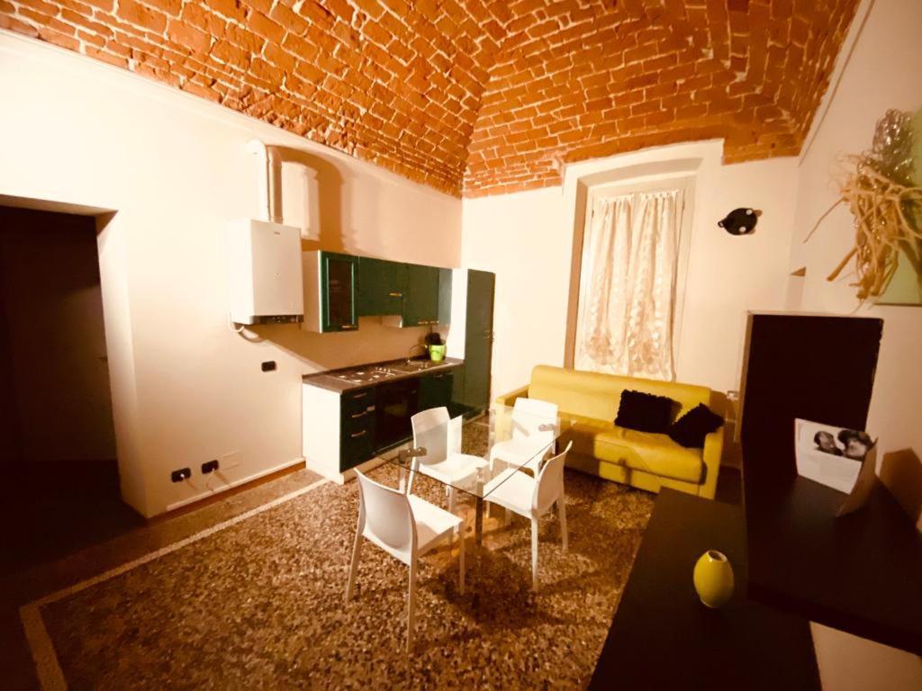 Hh Hermoso Housing فالينزا المظهر الخارجي الصورة