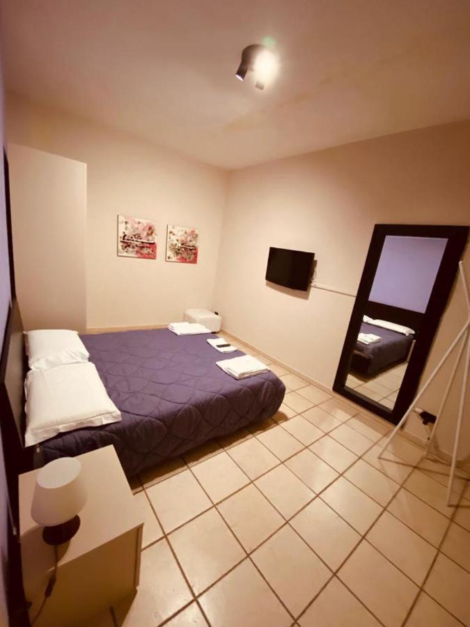 Hh Hermoso Housing فالينزا المظهر الخارجي الصورة