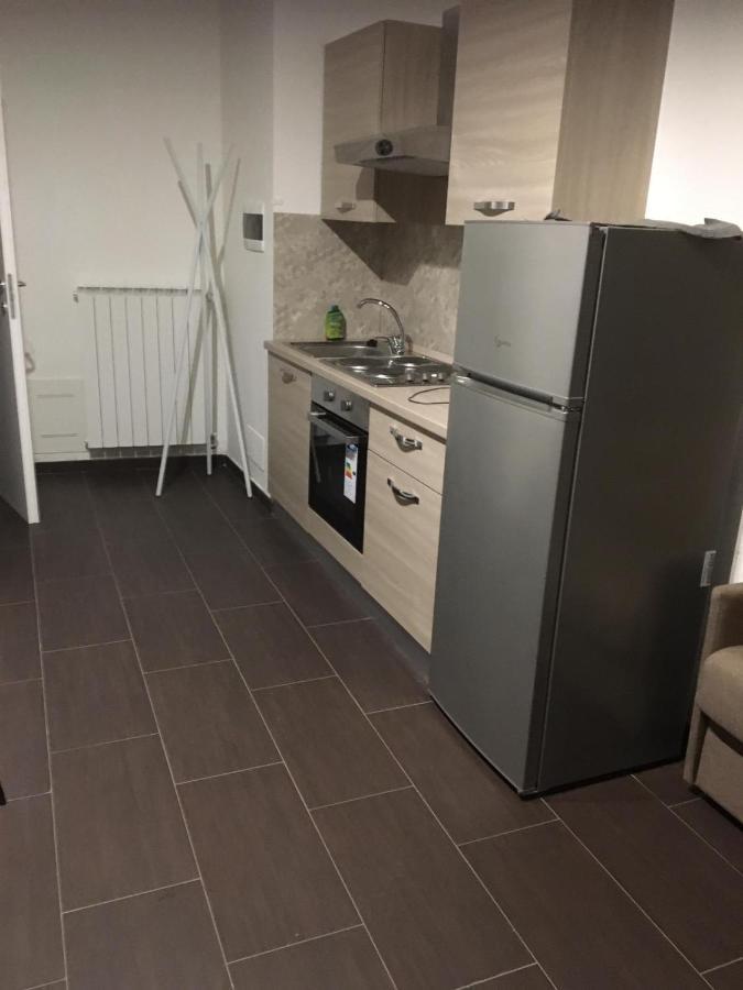Hh Hermoso Housing فالينزا المظهر الخارجي الصورة